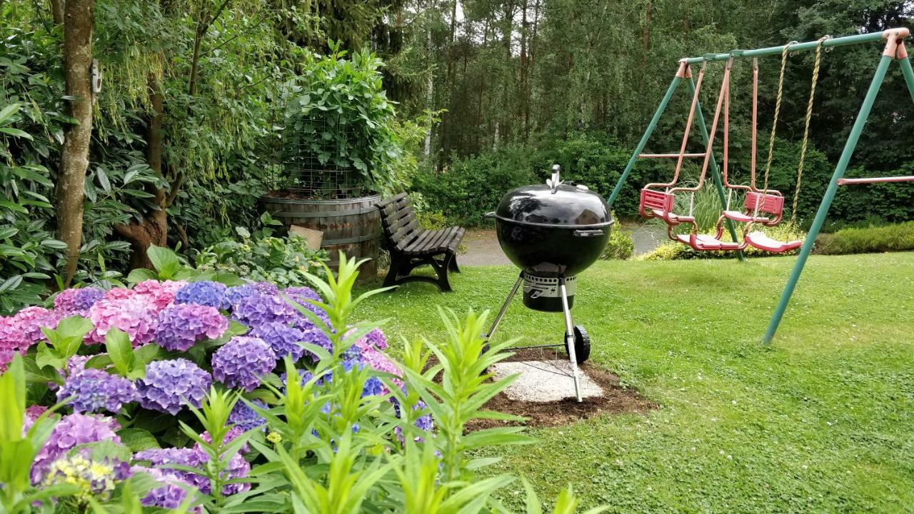 Apartamento Zum Ehranger Wald 2A Tréveris Exterior foto